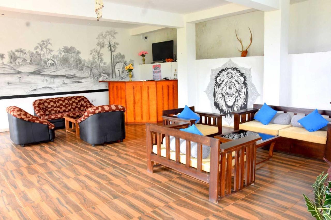 Hotel H2O Gampola Exteriör bild